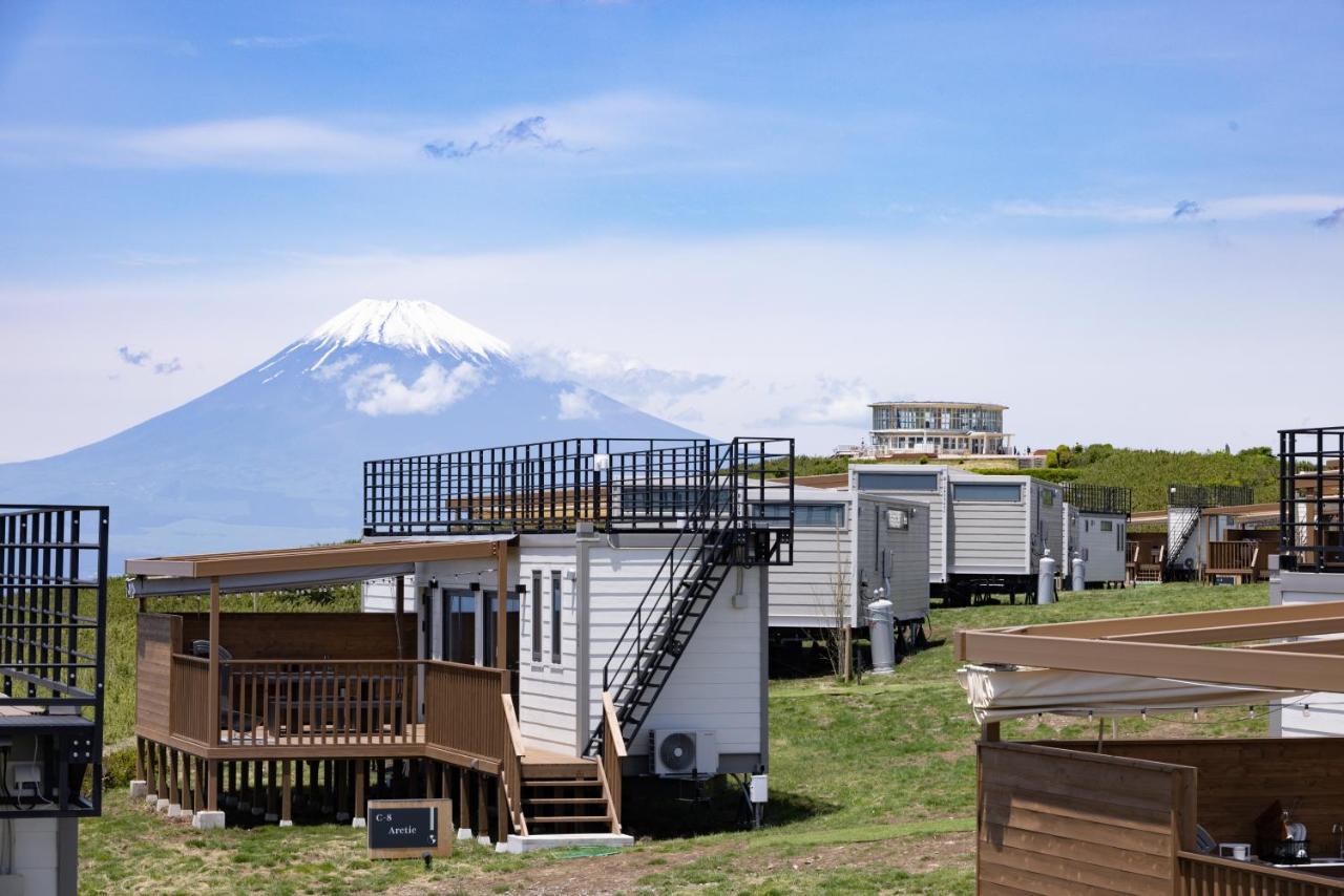 Вилла The Glamping 箱根十国峠 Miyakami Экстерьер фото